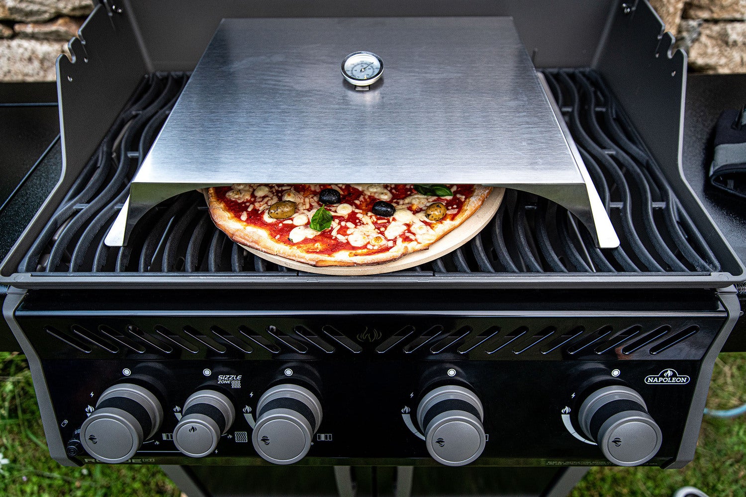 Napoleon pizzaoven voor gasgrills