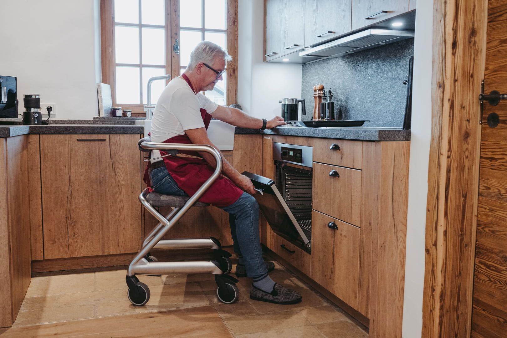 Saljol Wohnraumrollator