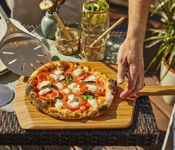 Ooni Pizzawender/Pizzaheber, ca. B17/H1/T80 cm