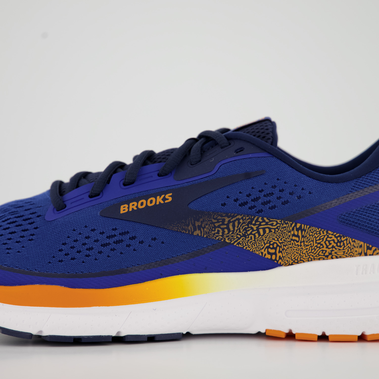 Brooks Trace 3