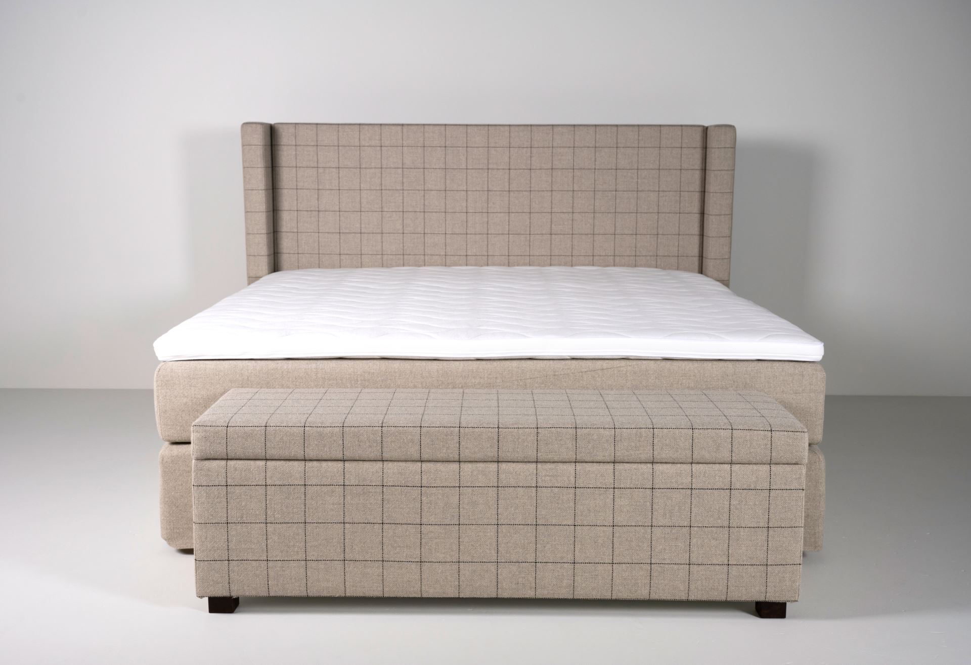 Sengebenk multi svart - 145x46x47 cm