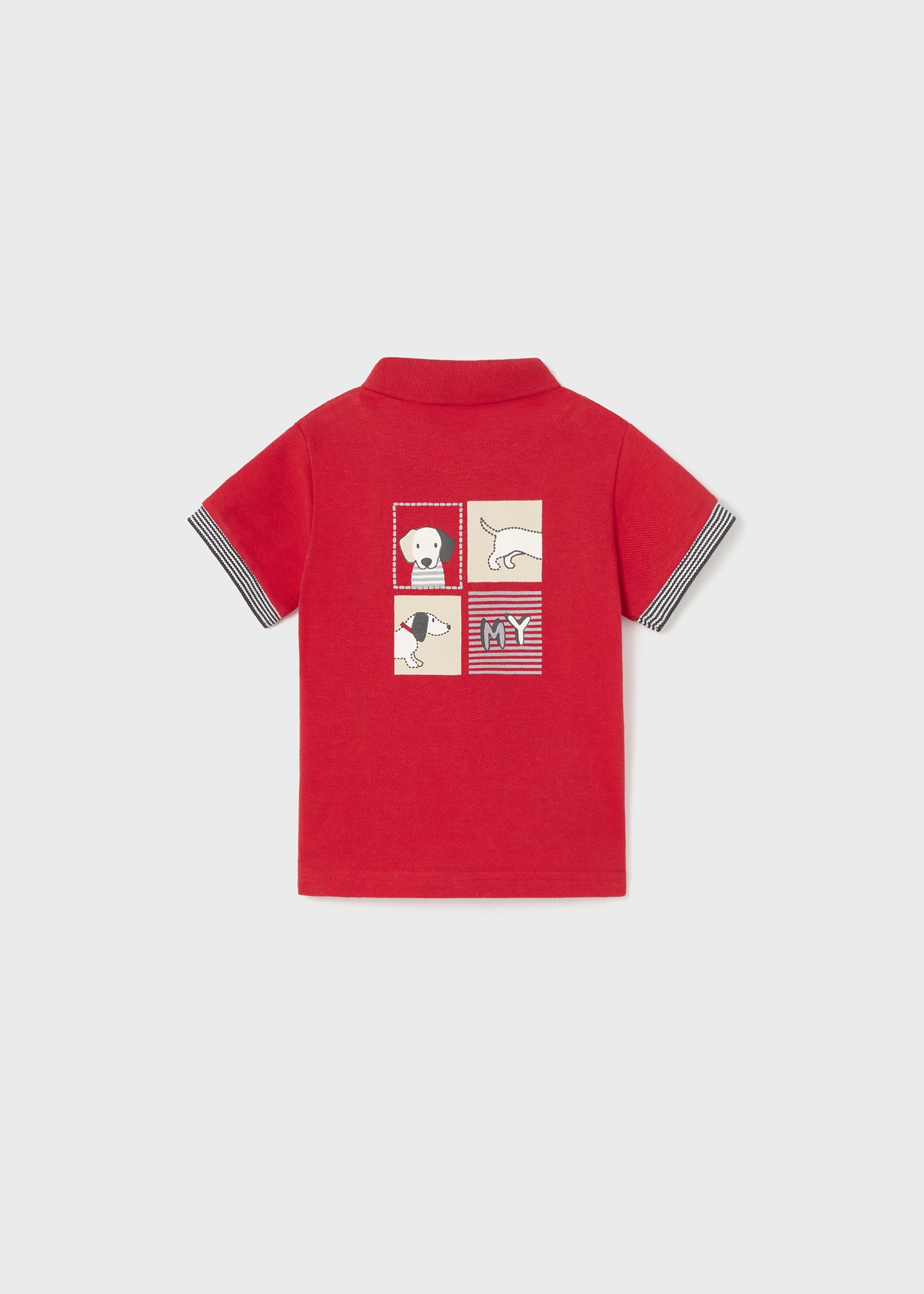 Camisa polo infantil de manga curta com estampa.
