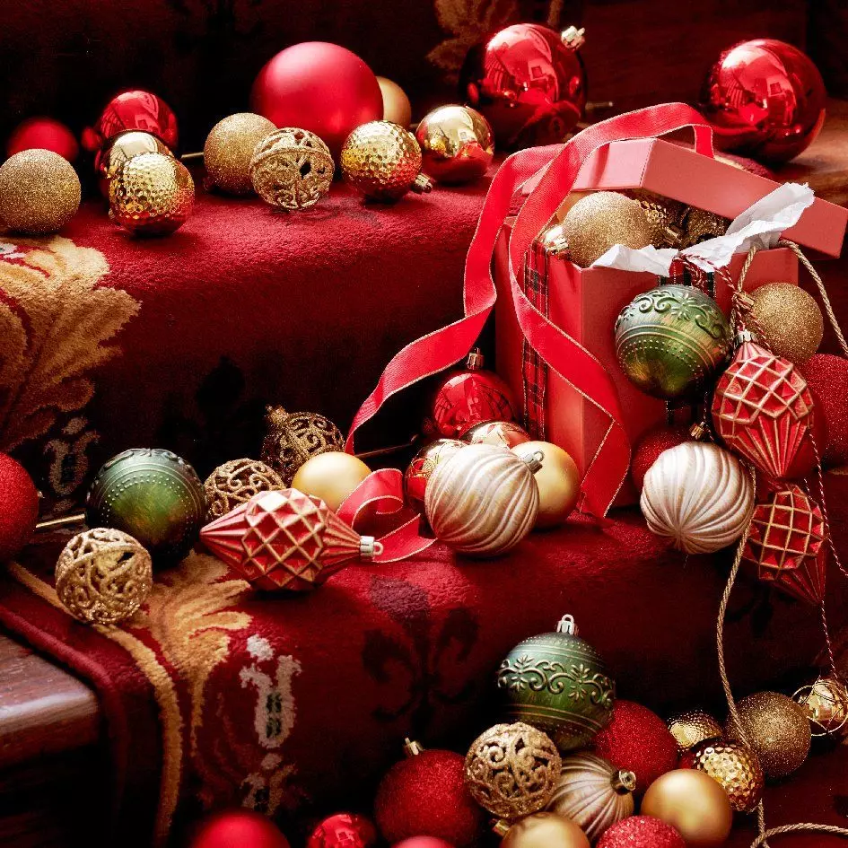 Lot de 37 boules de Noël (D60 mm) Alpine mix Or
