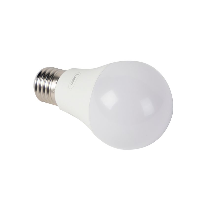 Smart E27 RGBW LED lamp A60 9W 806 lm 2200-4000K