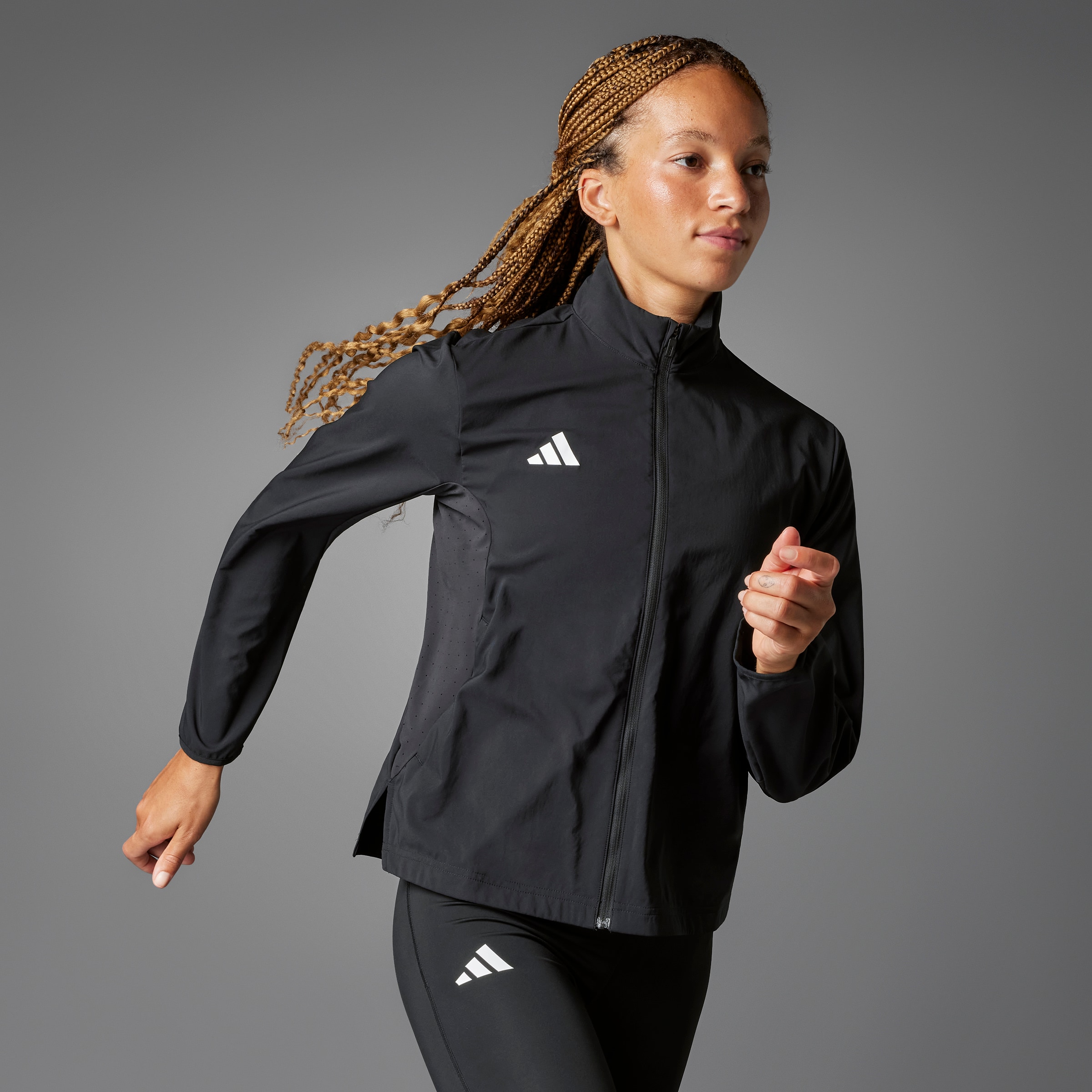 Adidas Adizero E Jacket, Dame<br>Den perfekte løpejakken, uansett vær!