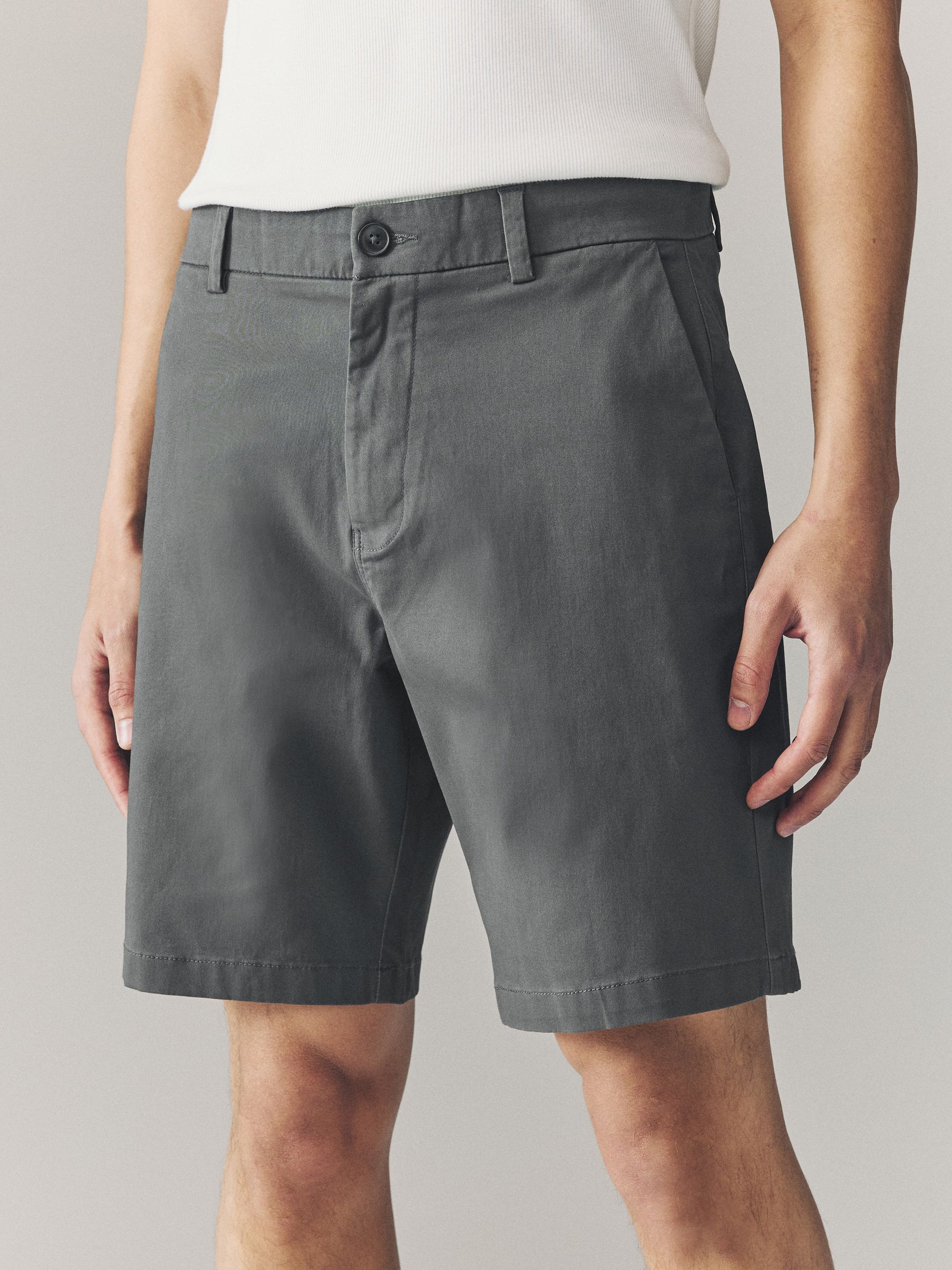 Multi - Ruimvallende pasvorm. - Set van 4 chinoshorts met stretch