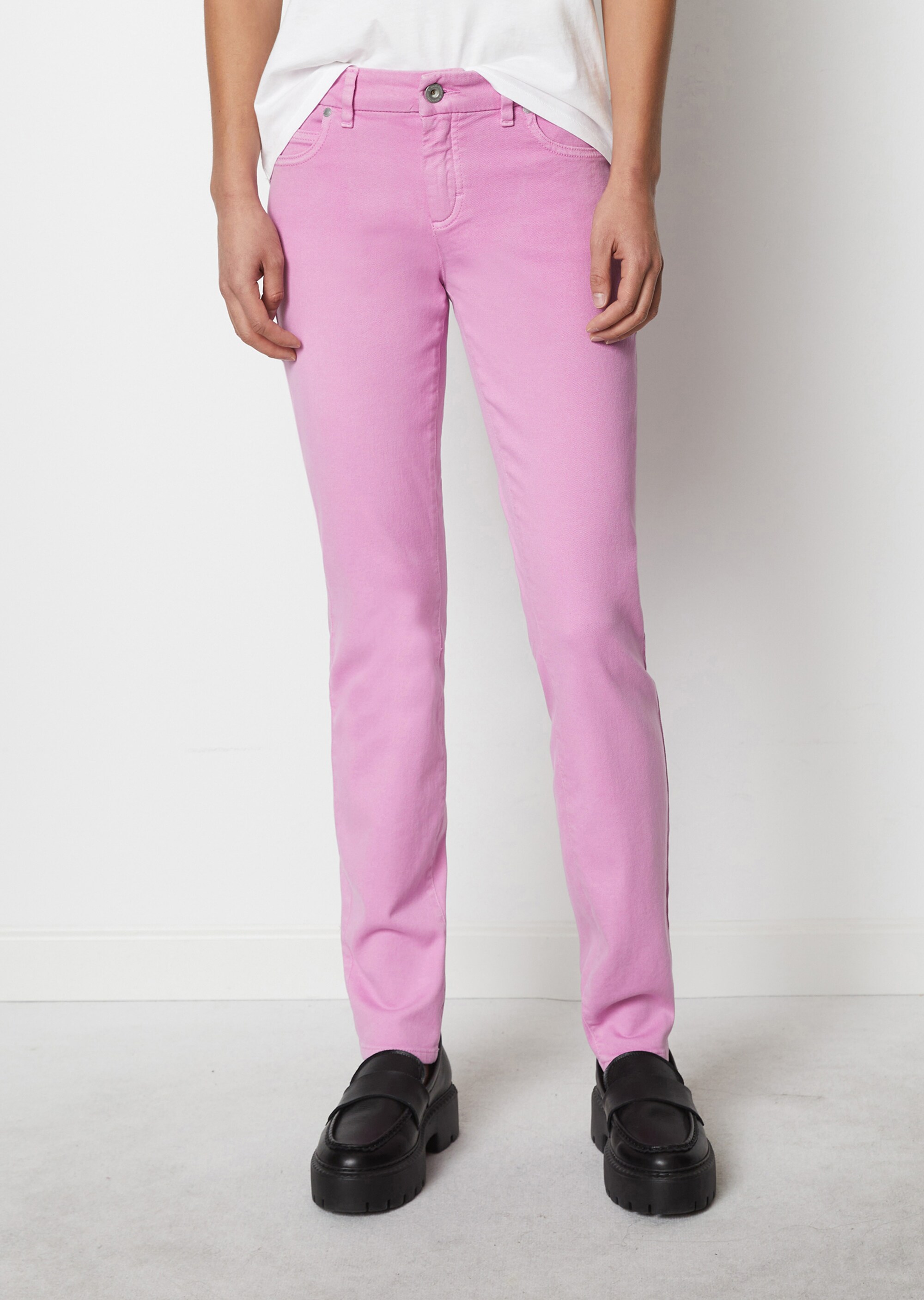 Hose Modell ALBY slimaus softem Stretch-Twill