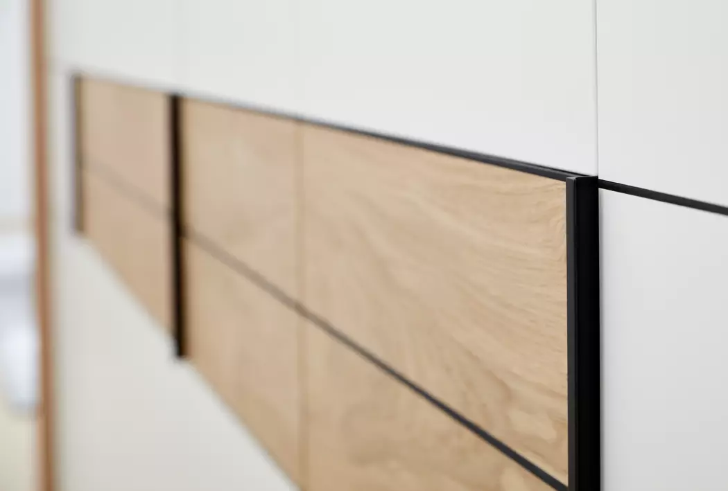Kleiderschrank Madiva 300 x 230 cm