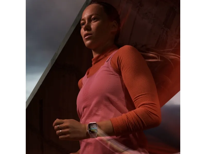 Apple Watch Series 9 (GPS   Cellular) - 45 mm - midnatsaluminium - smart ur med sportsbånd - fluoroelastomer - midnat - båndstørrelse: S/M - 64 GB - Wi-Fi, Bluetooth, UWB, LTE - 4G - 39 g