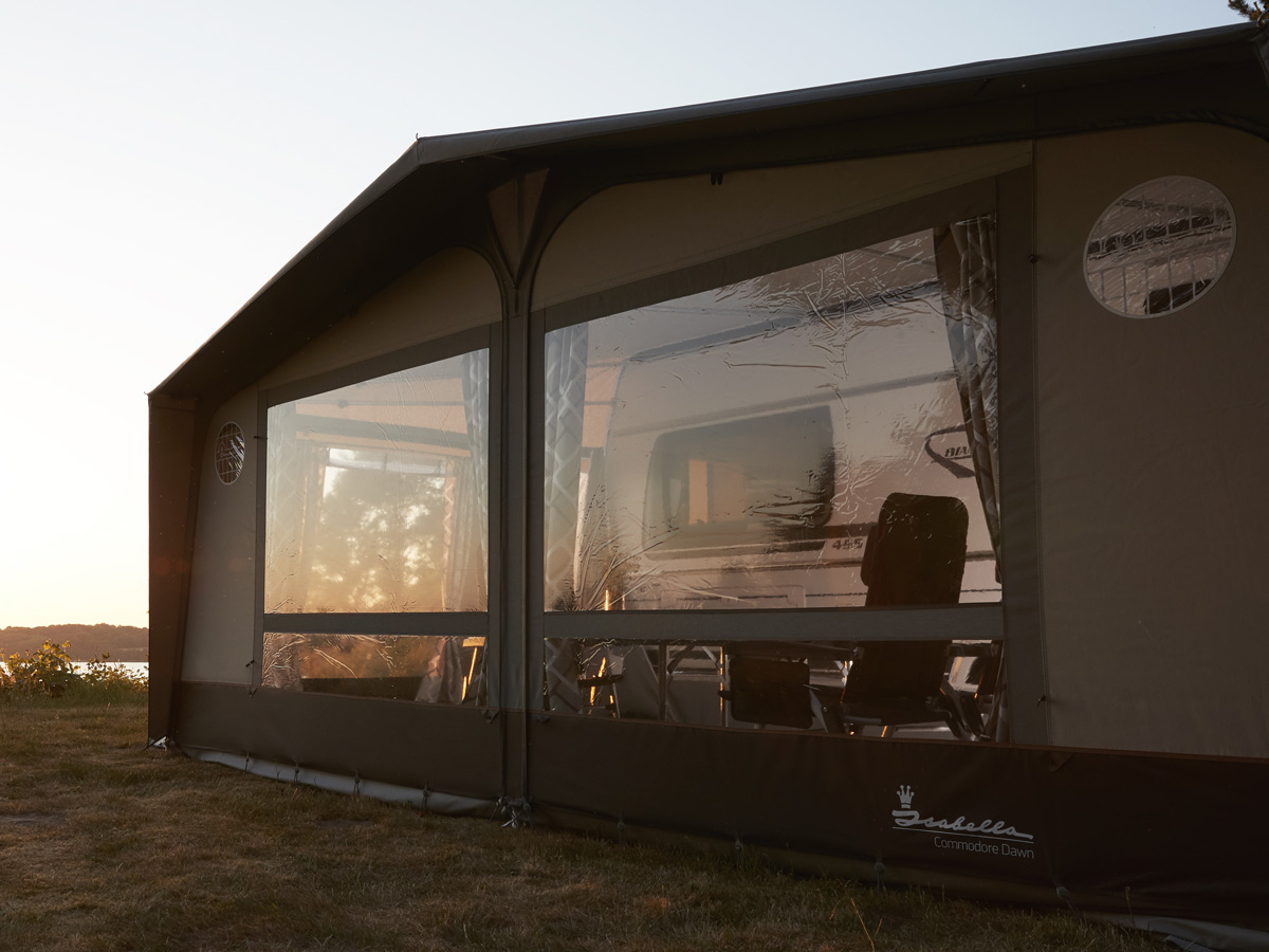 Isabella Ambassador Dawn A940/G16 caravanvoortent