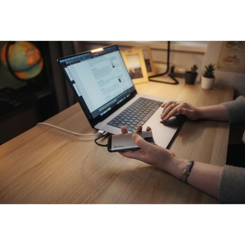 Hub 8 en 1 USB C Verbatim