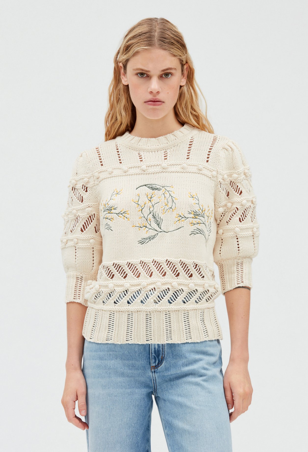 Pull maille broderies mimosa