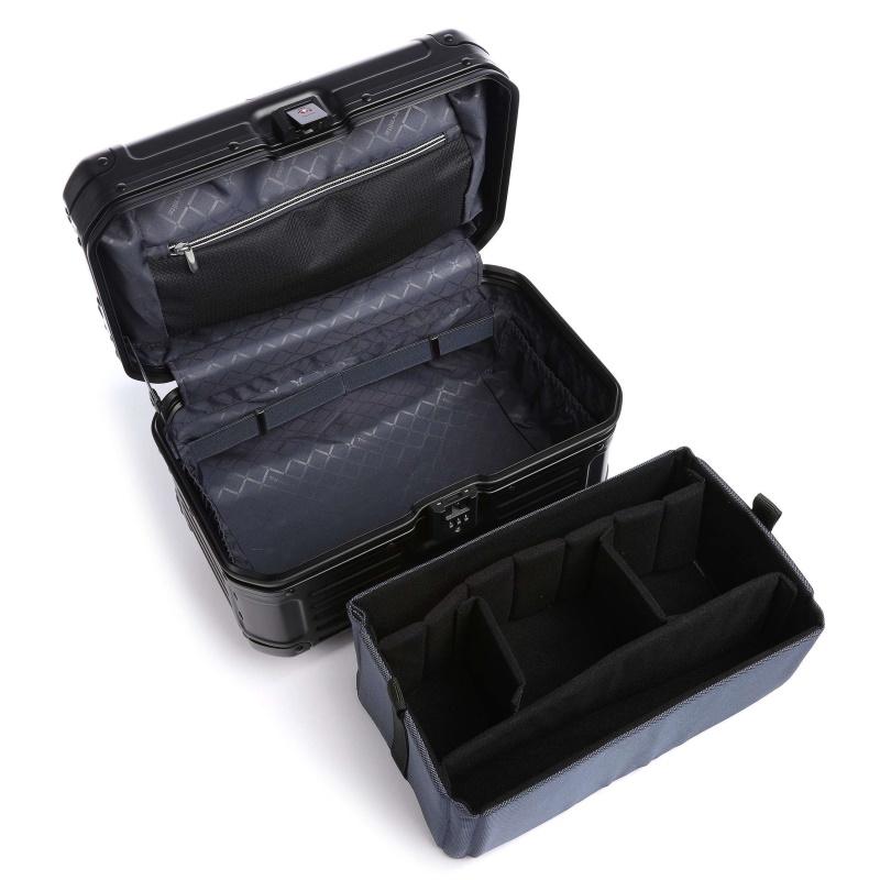 Travelite Beautycase Next Aluminium Black
