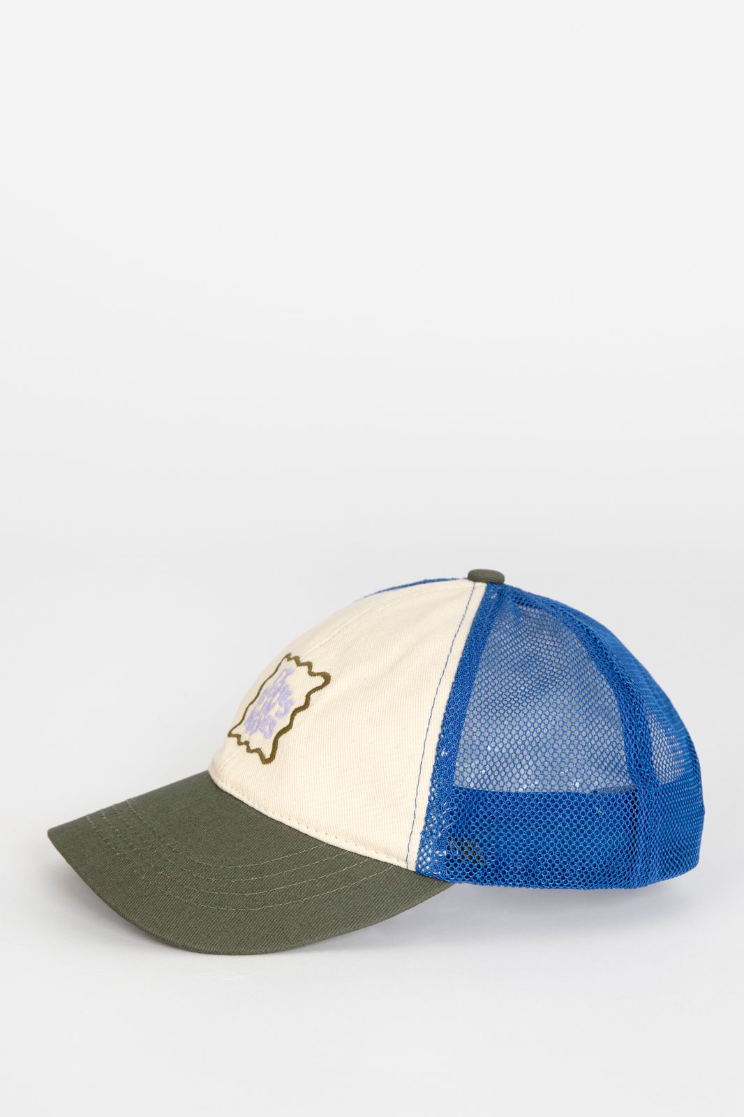Multicolour trucker pet met embroidery
