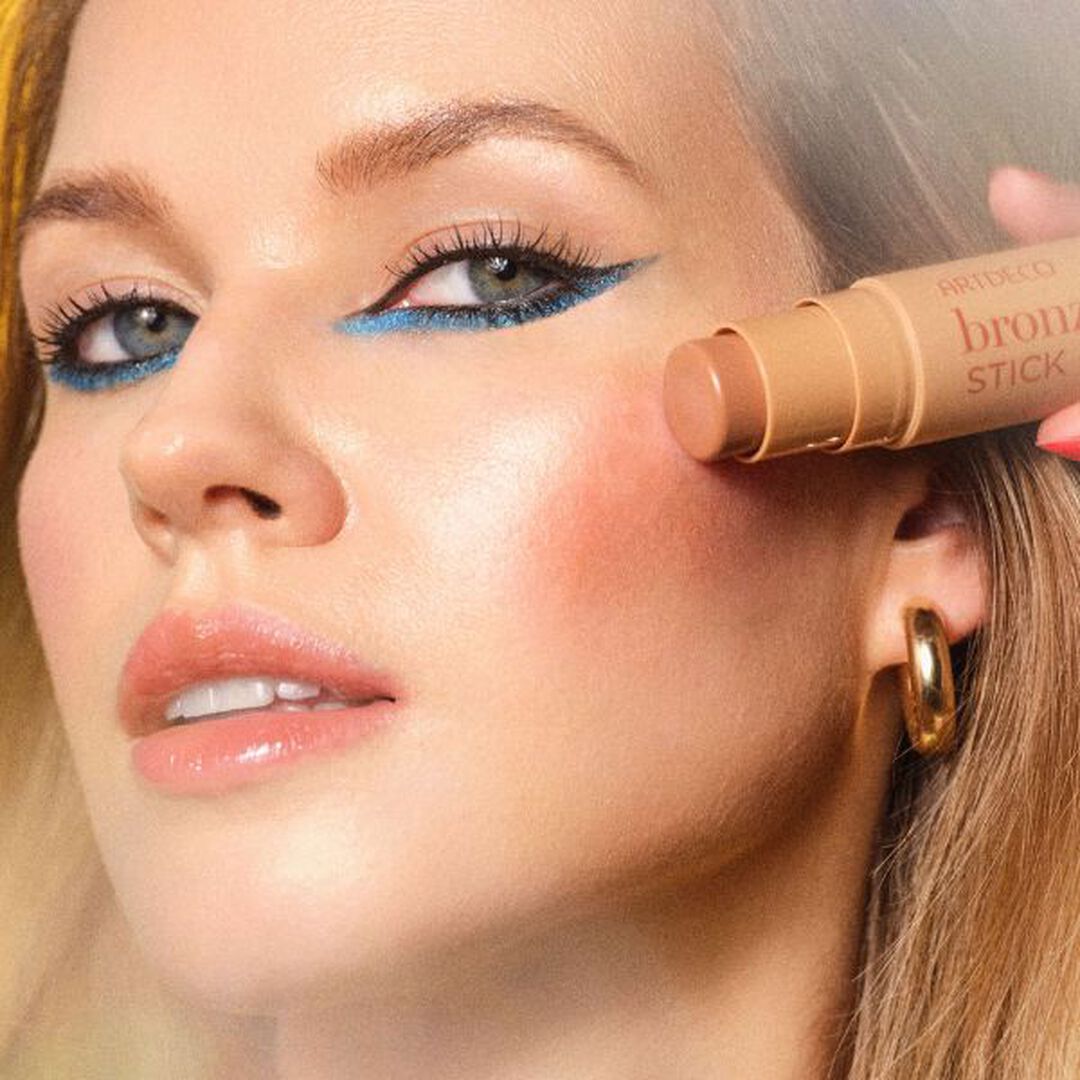 LA VIBES BEAUTY & GO Bronze Stick