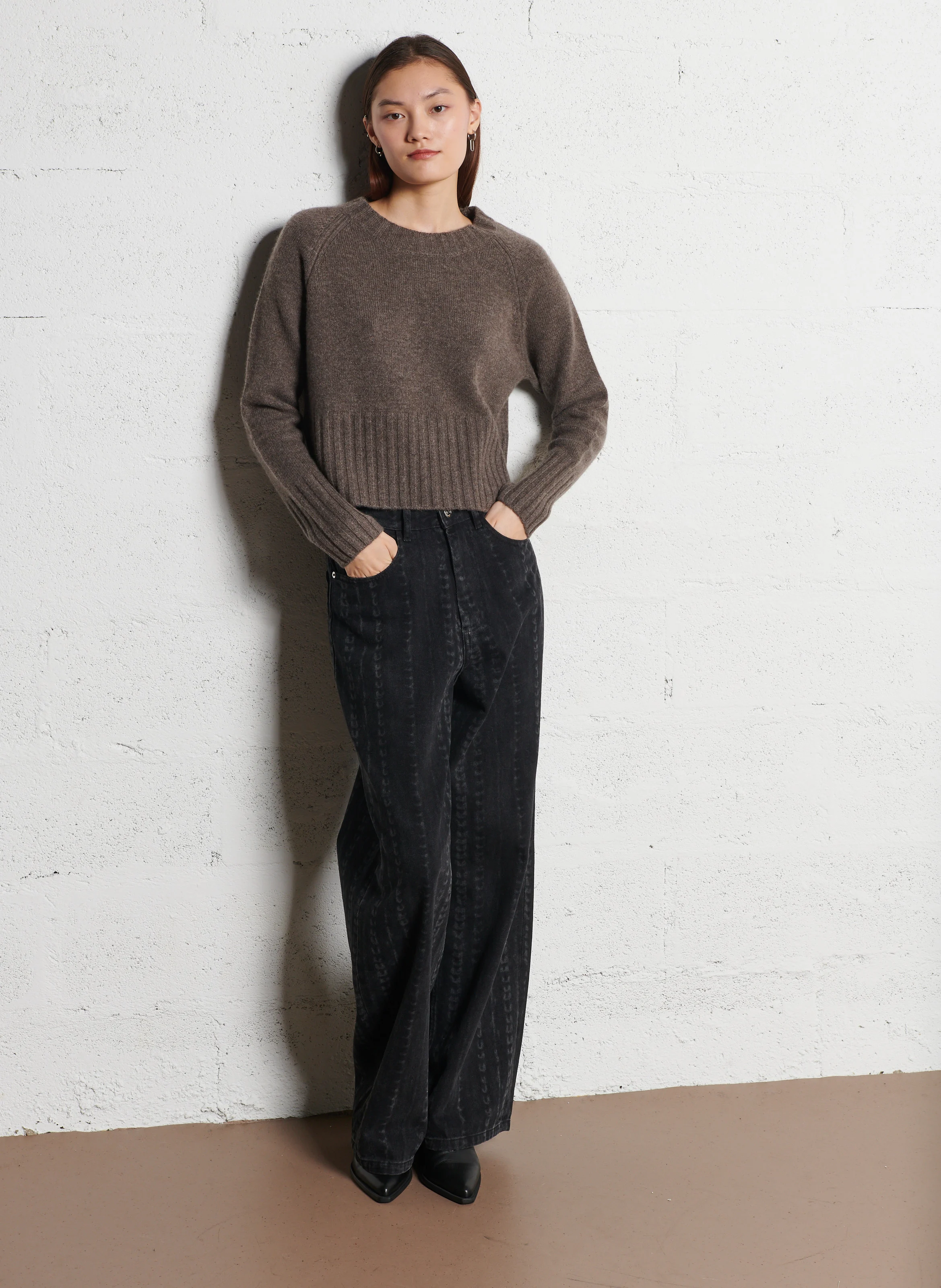 AMINI - Pull col rond en laine mélangée| Marron