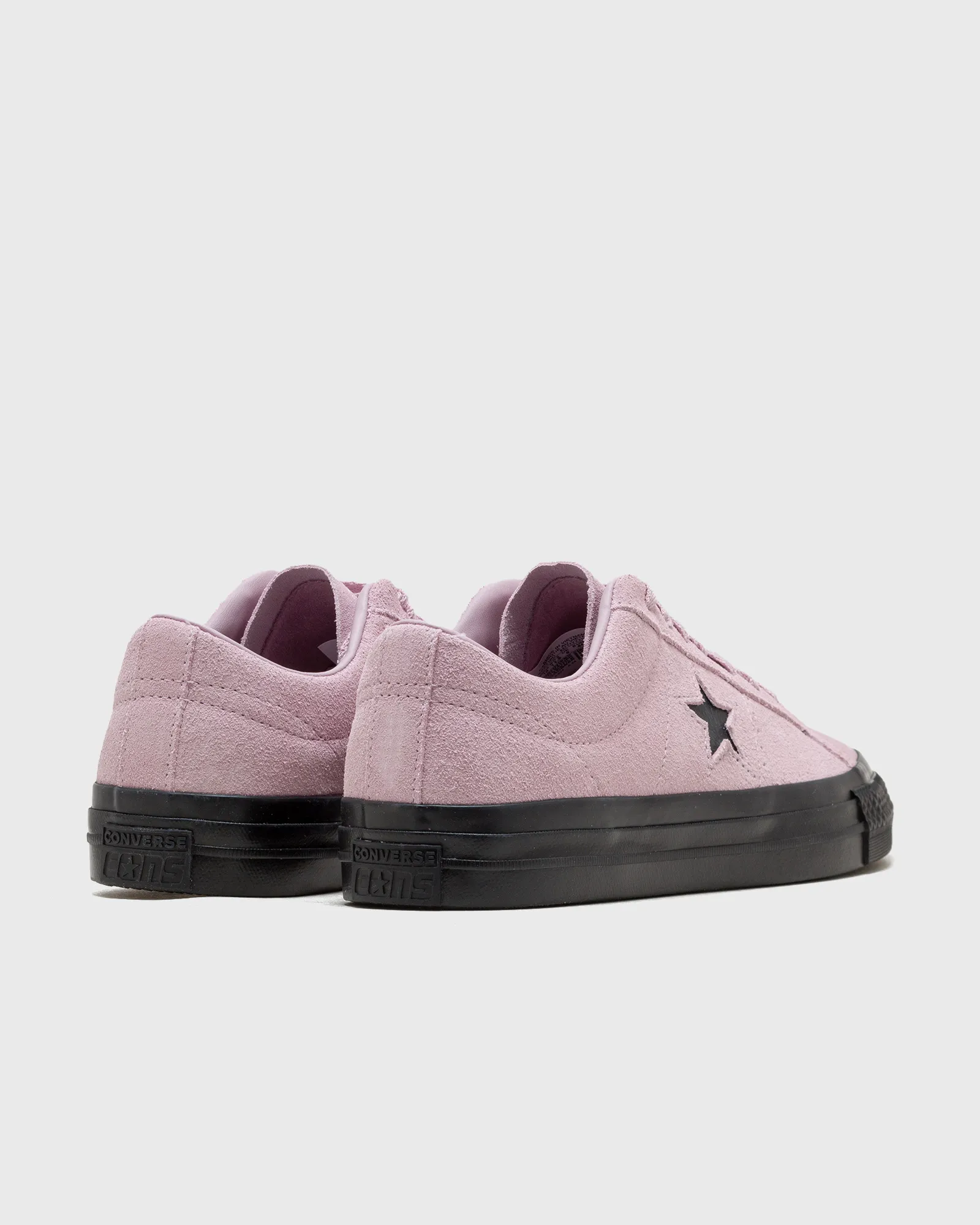 Converse One Star Pro