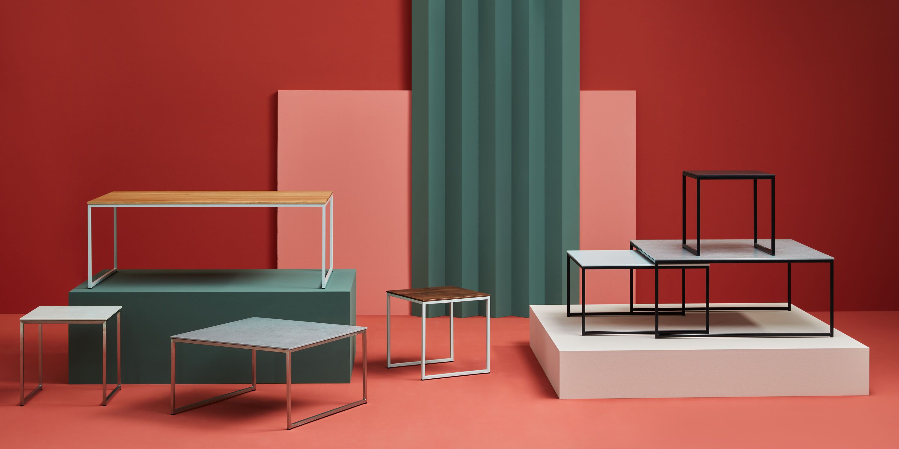 AVEA Salontisch - Beton hell / grau / B: 65.0 cm x T: 65.0 cm x H: 35.6 cm