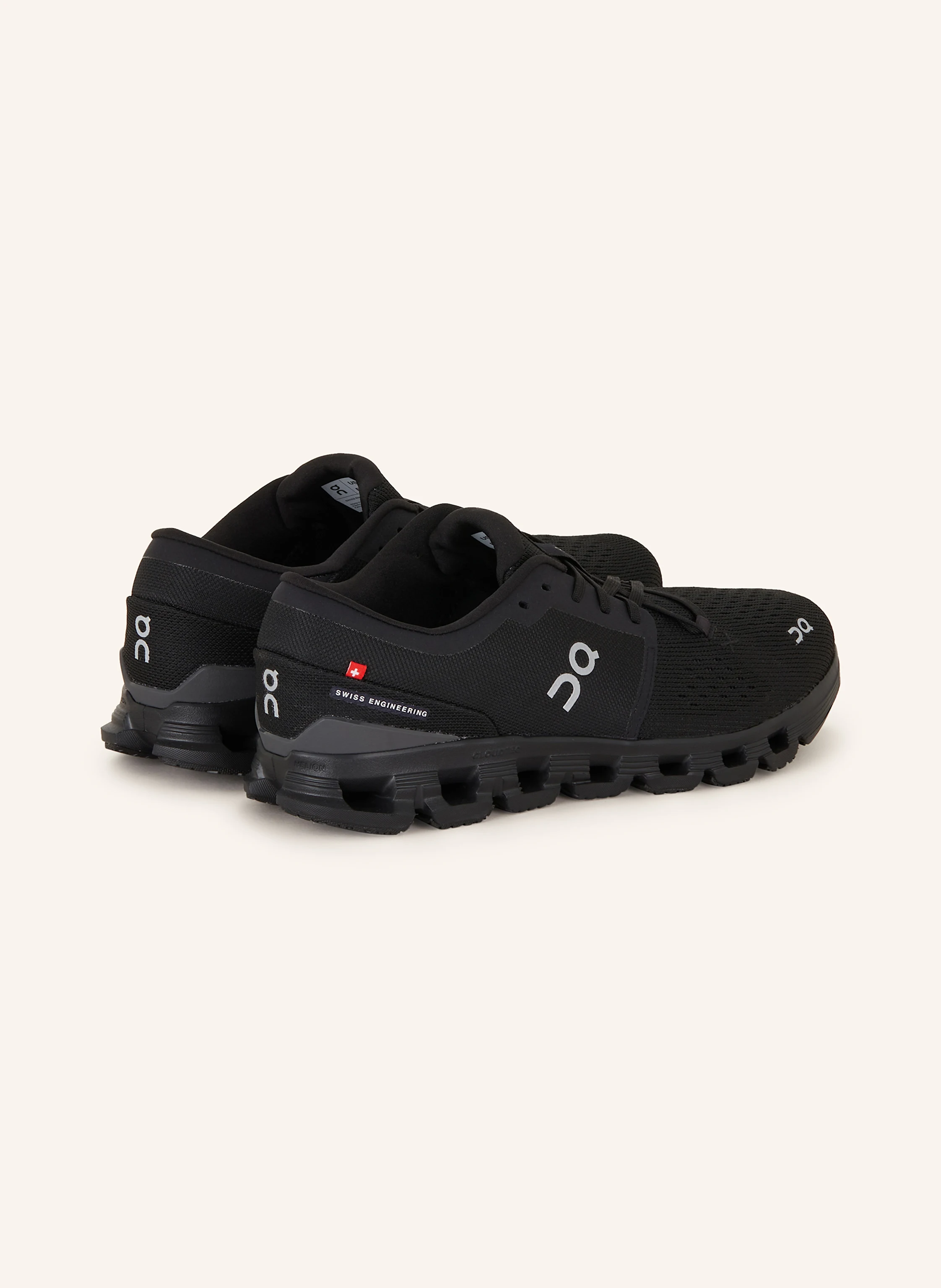 On Fitnessschuhe CLOUD X 4