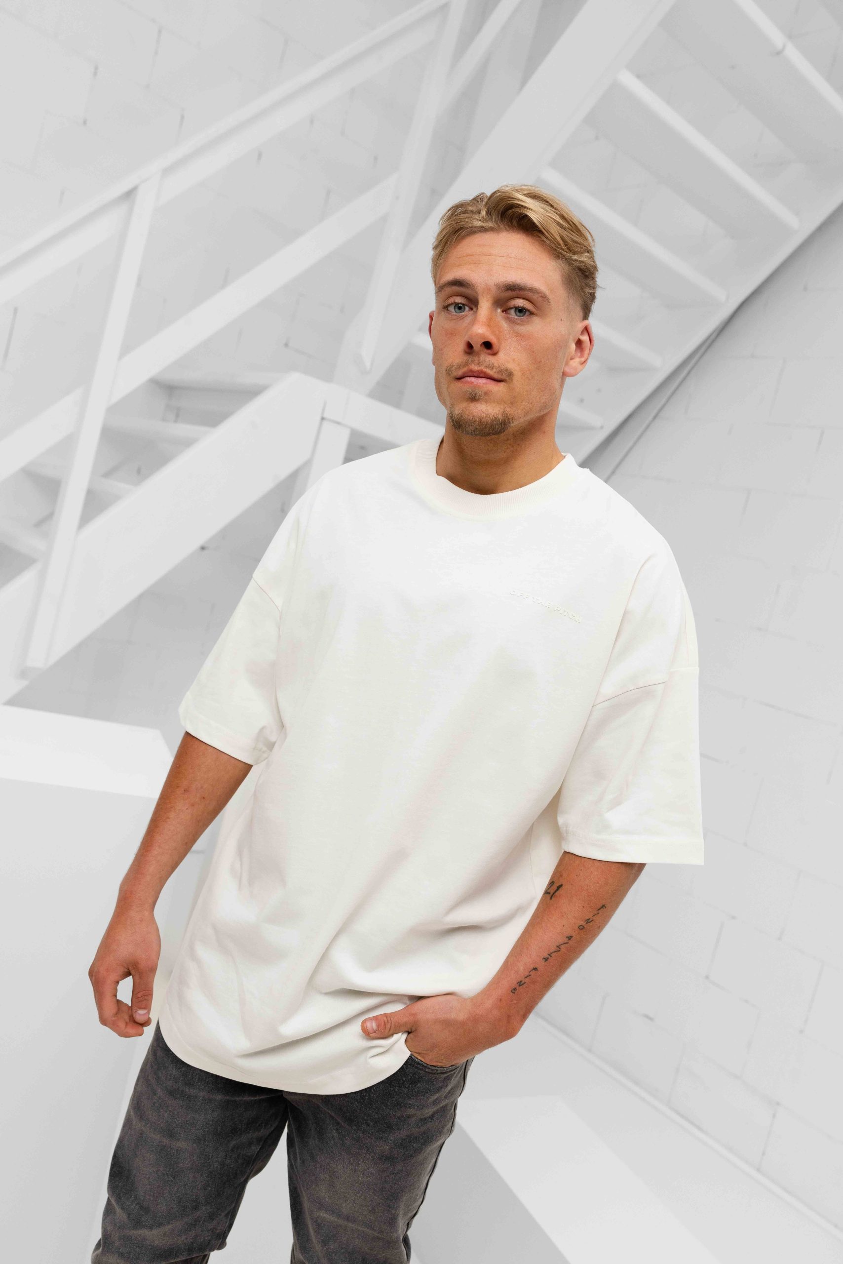 Off The Pitch Season Oversized T-Shirt Heren Wit
