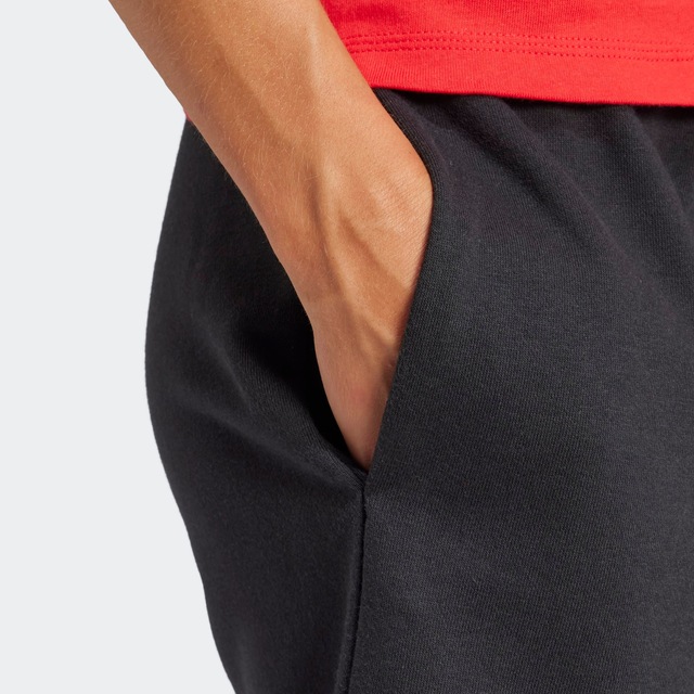 adidas Sportswear Shorts »W LIN FT SHO«  Mitelhoher Bund mit Kordelzug, aus weichem French Terry