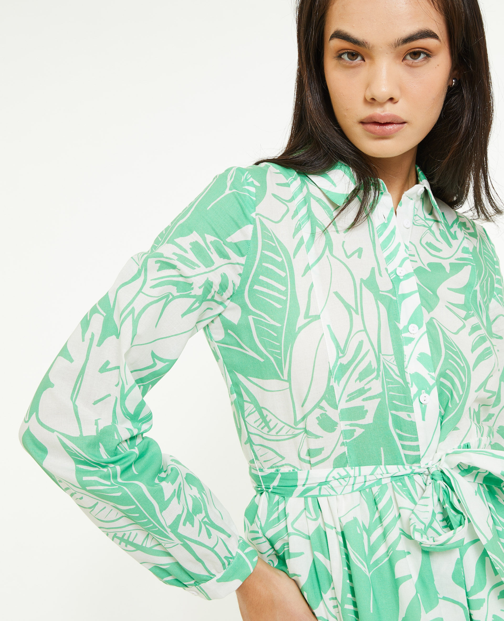 Robe chemise avec volants - Vert olive