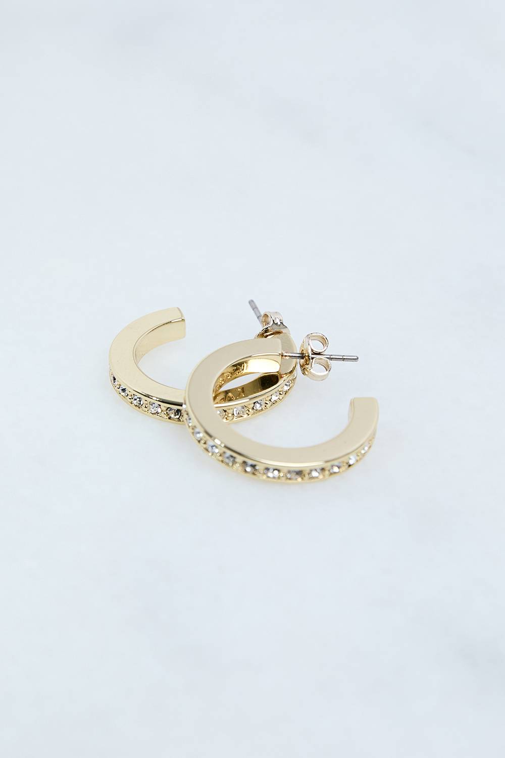 KarenMillen Boucles d'oreilles créoles petites en cristal européen façonné à la main