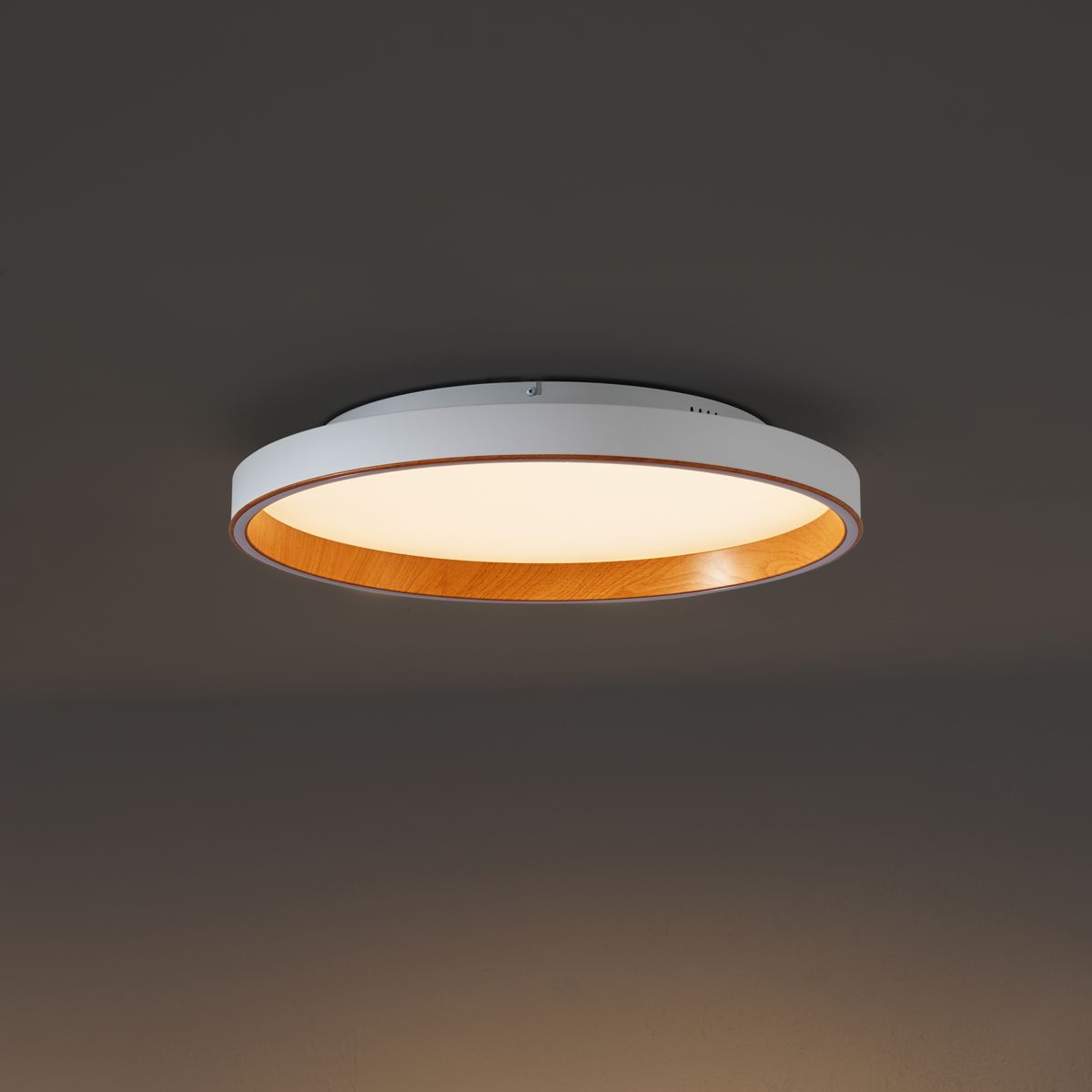 Design plafondlamp wit met hout 60cm incl. LED 3-way switch - Ingo