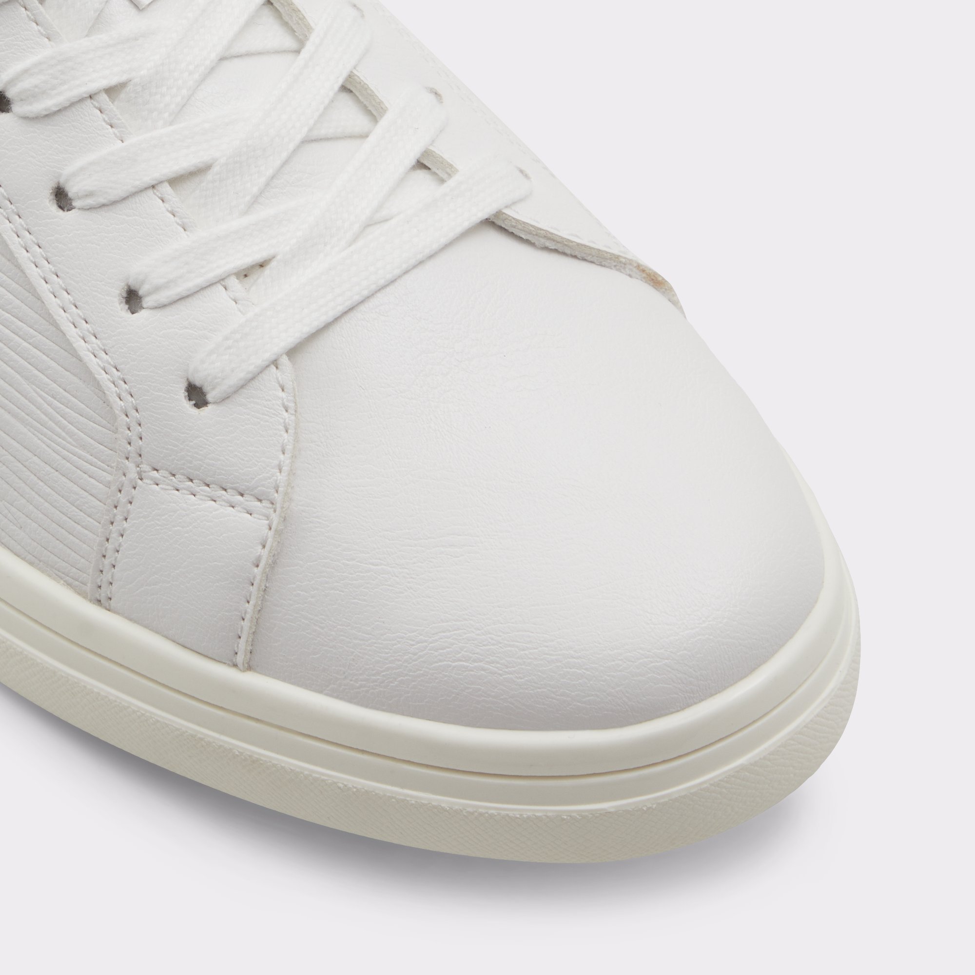 Pele White Synthetic Embossed Men Sneakers