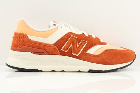 New Balance Sneaker
