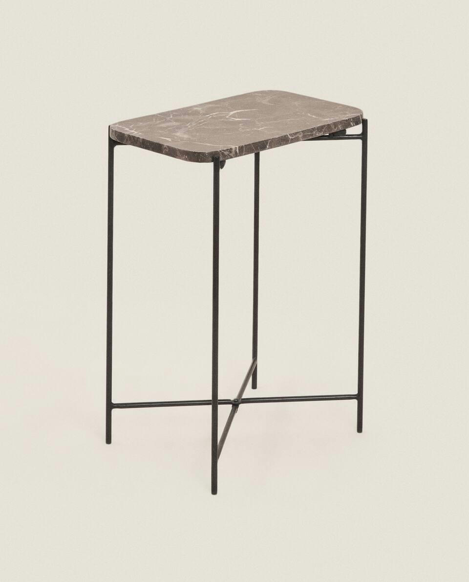 MESA LATERAL DE MÁRMORE