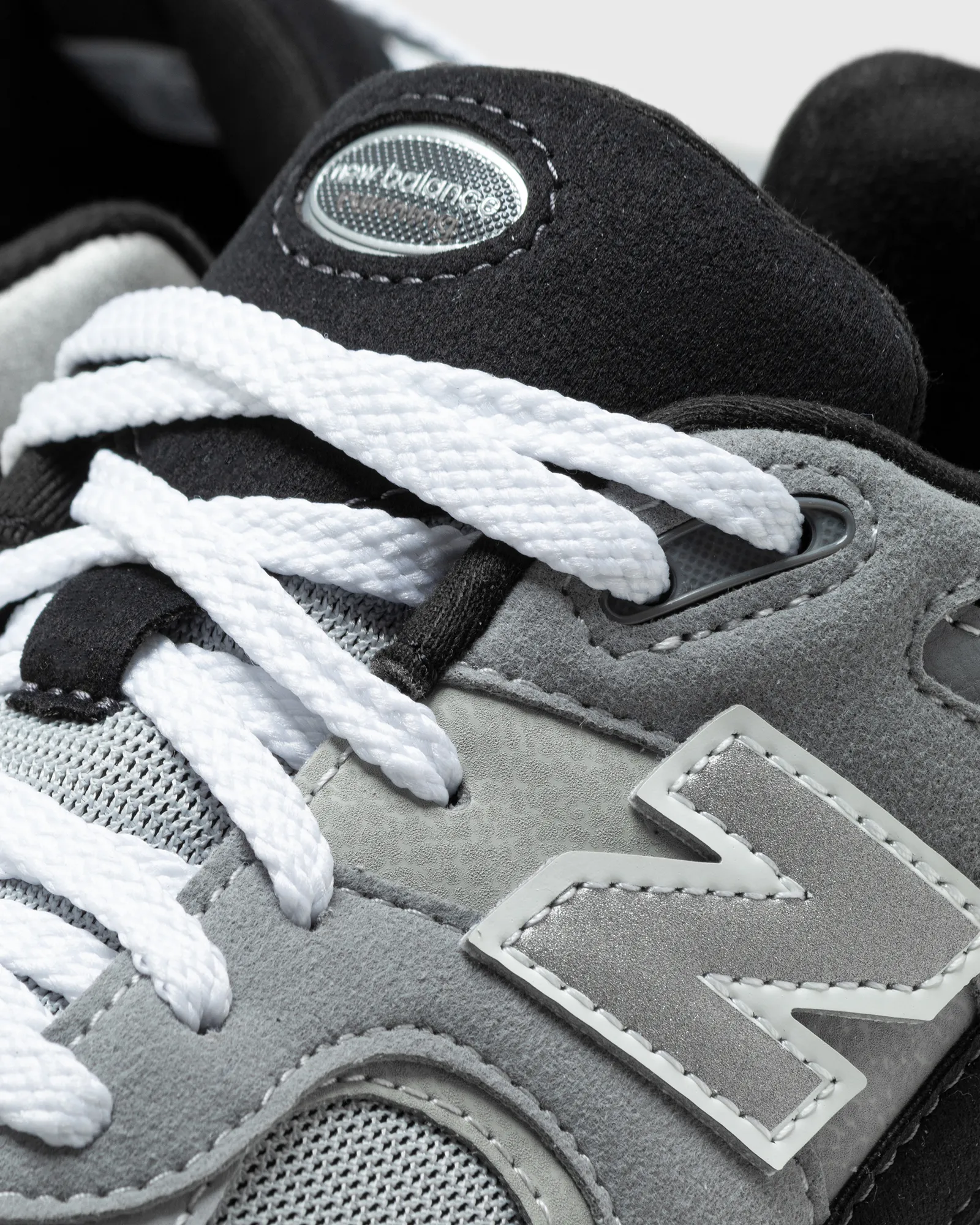 New Balance 2002