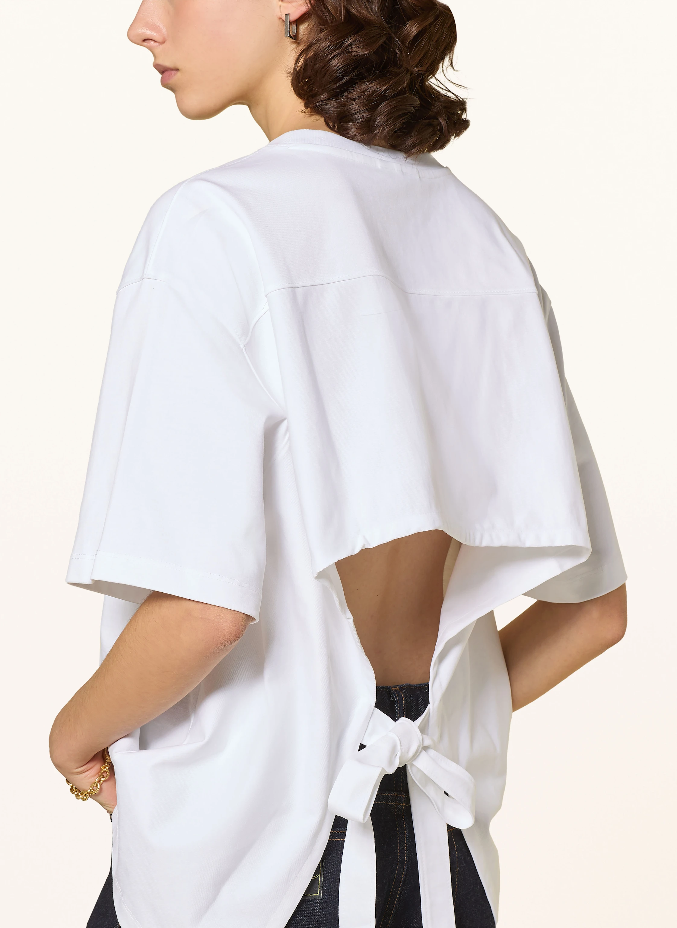 GANNI T-Shirt mit Cut-out