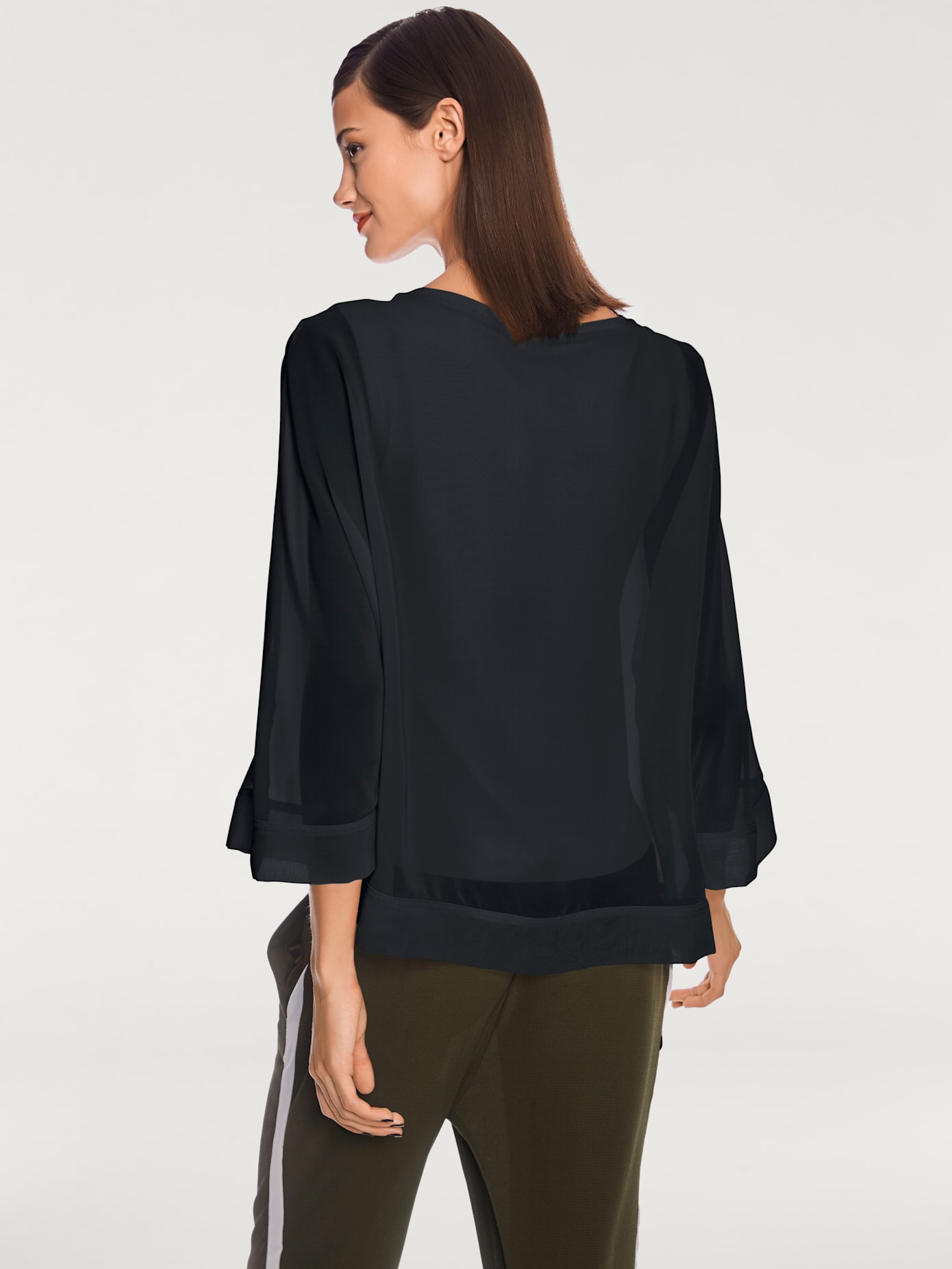 T-shirt look ample tendance