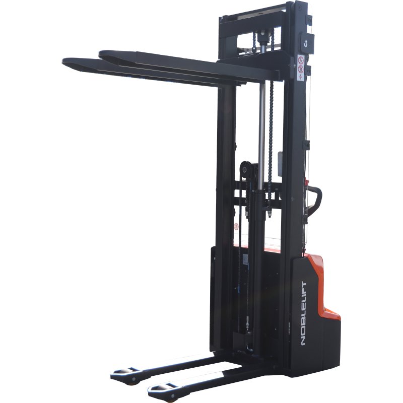 Gerbeur électrique lithium levée 2900 mm, capacité 1300 kg et batterie 100 Ah