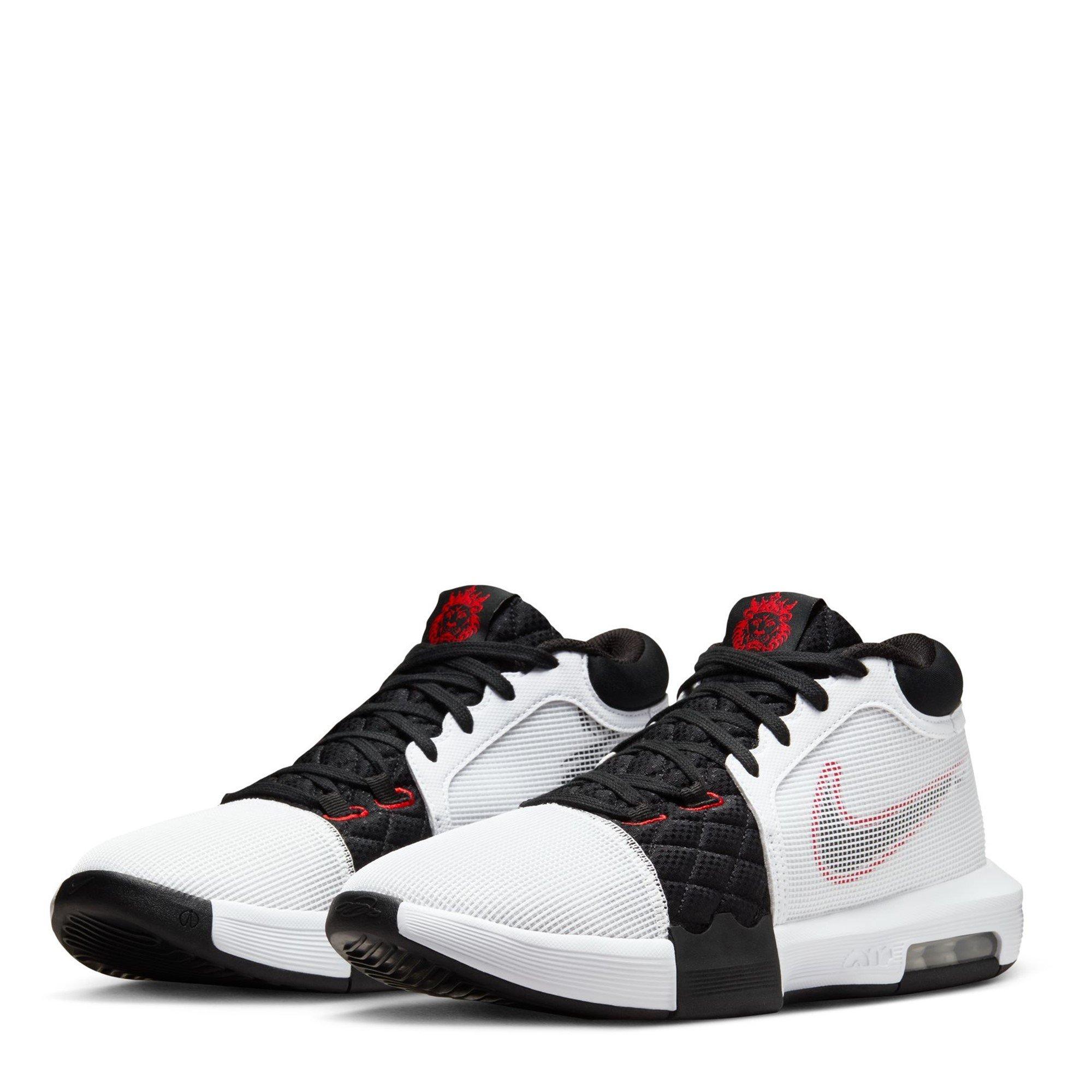 Nike LeBron Witness VIII Basketball Shoes