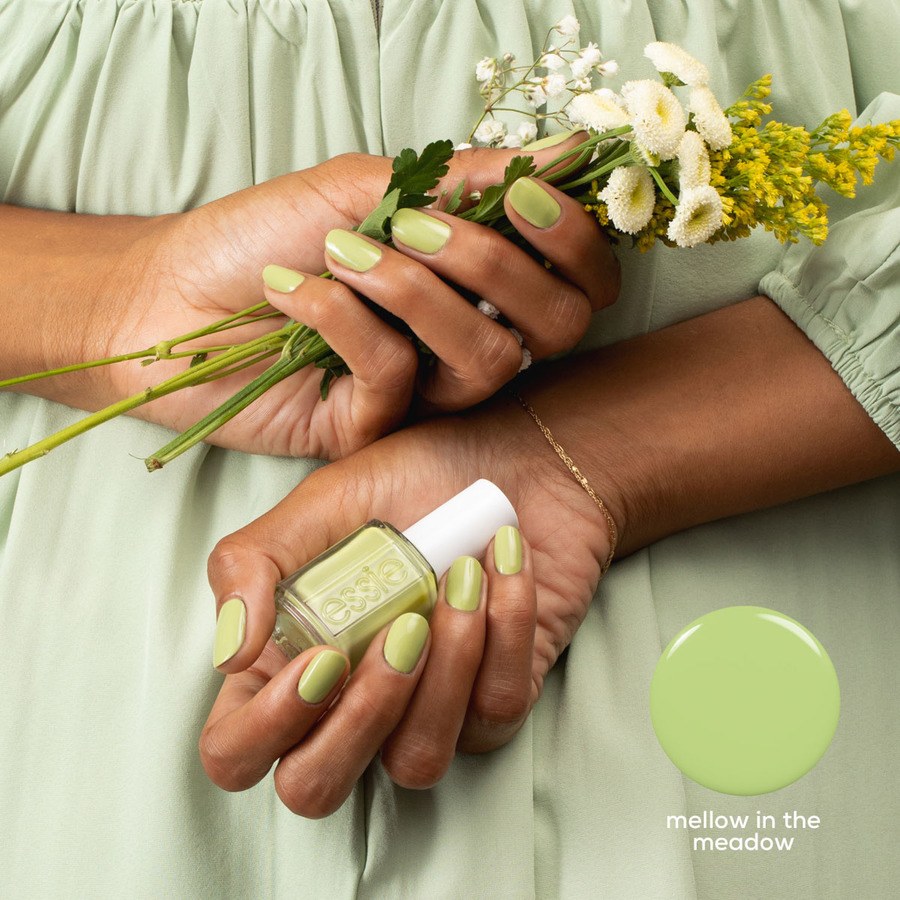 Essie Original Midsummer 2024 Collection 975 In a Daisy Nail Polish 13,5ml