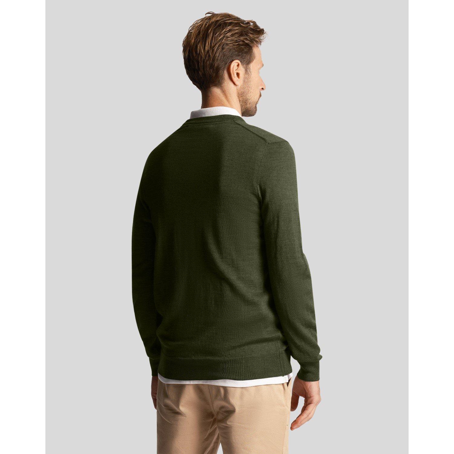 Lyle and Scott Golf V Neck Jumper