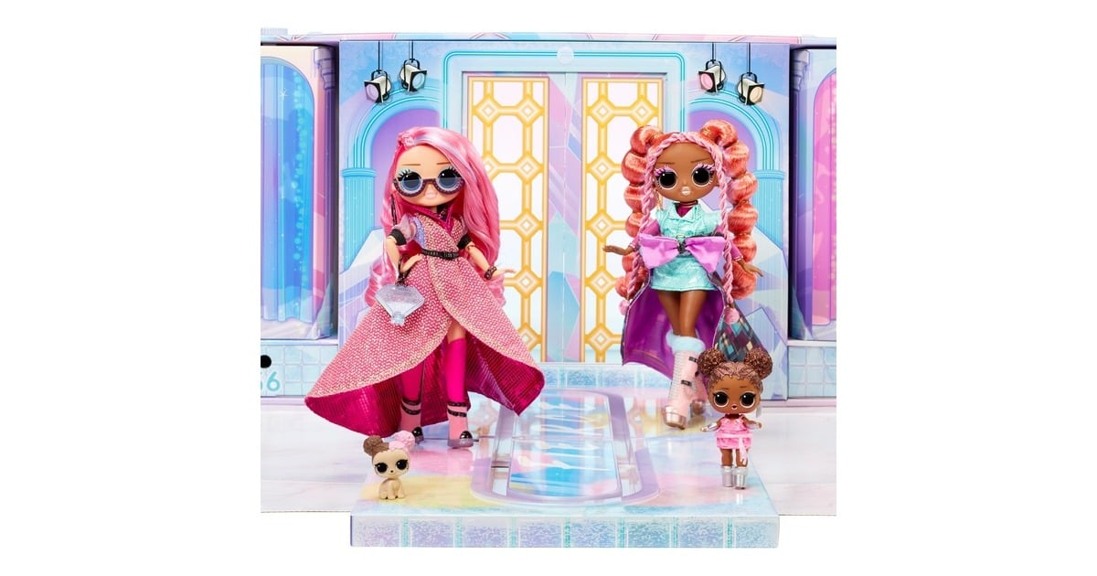 MGA EntertainmentL.O.L. Surprise OMG Fashion Show Mega Runway Pop  (incl. 12 poppen)
