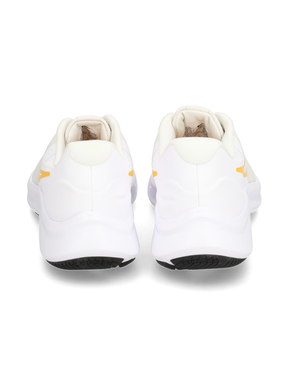Nike Star Runner 3