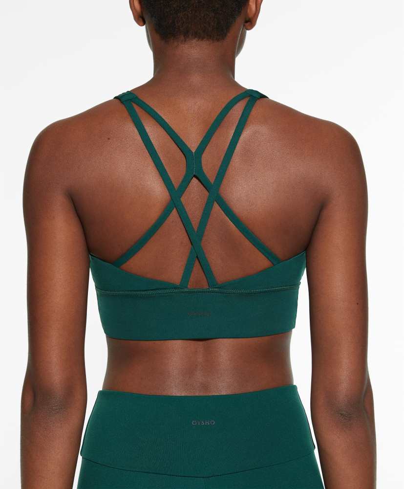 Sutiã esportivo com suporte médio para os seios.