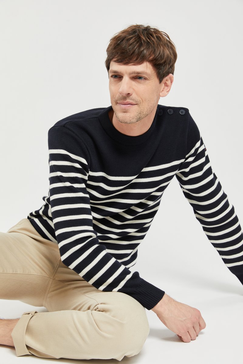Pull marin rayé 