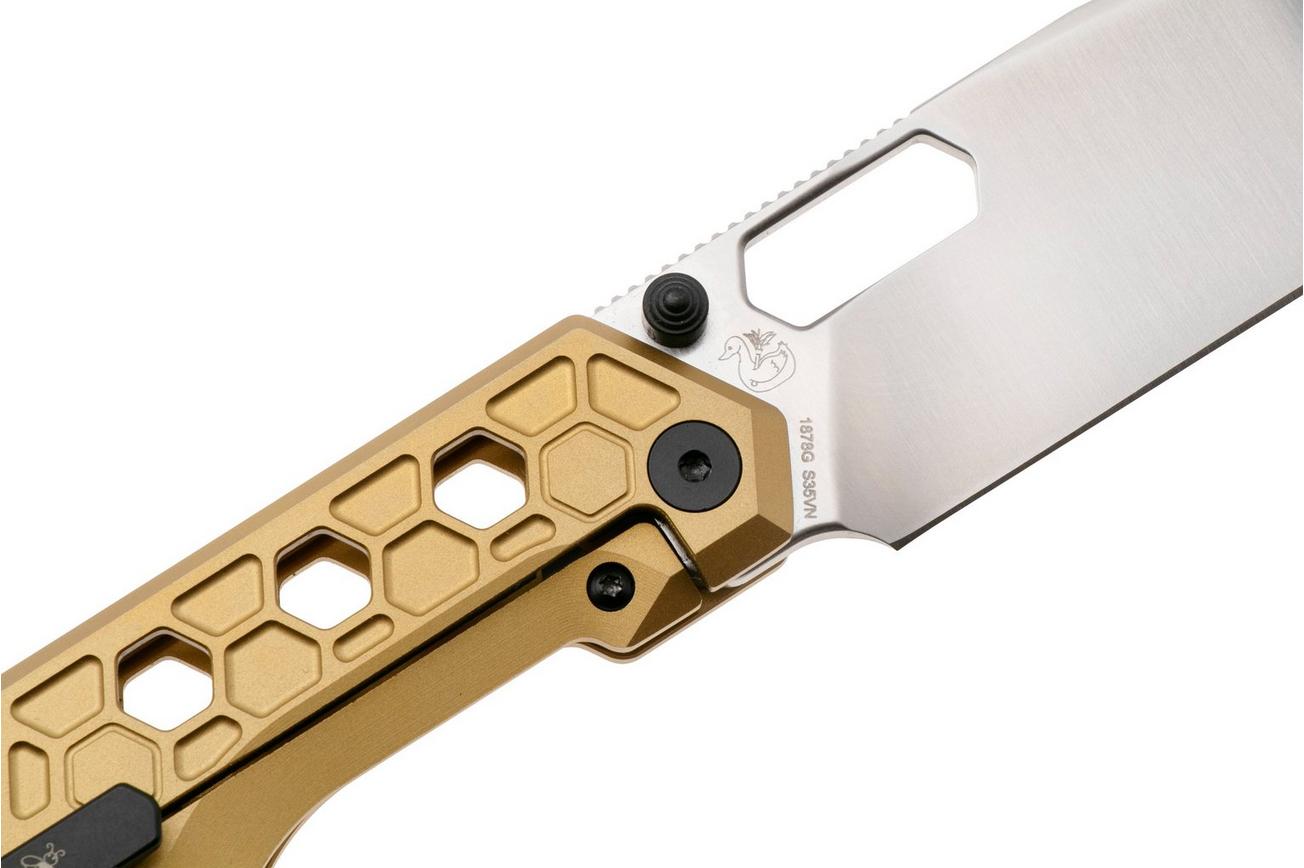 Artisan Cutlery Beest 1878G-GL, Satin CPM S35VN, Gold Titanium, Black Carbon Fiber Inlay zakmes