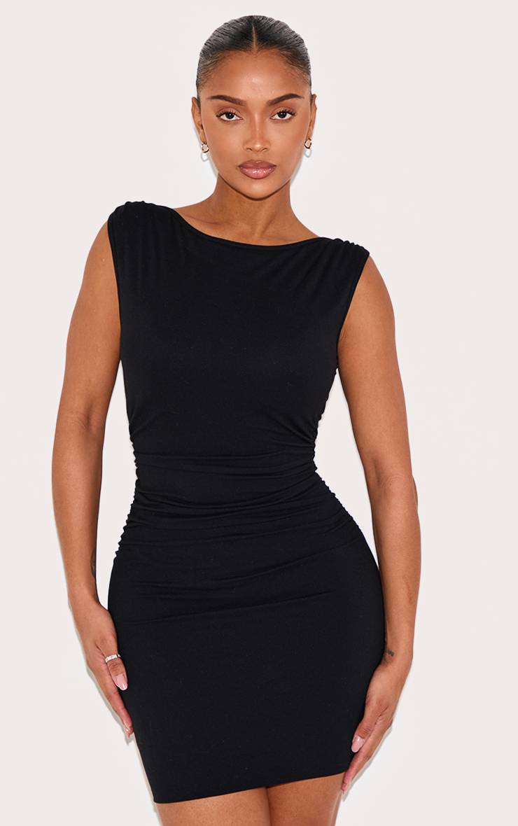 Noir Robe Mini Moulante À Col Bateau Avec Soutien-gorge Intégré Et Côtés Froncés Shape