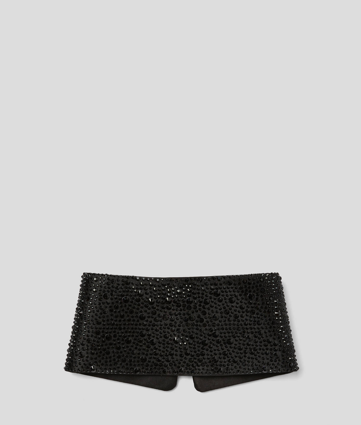 COL EN STRASS SÉLECTIONNÉ PAR HUN KIM - Embellissement noir