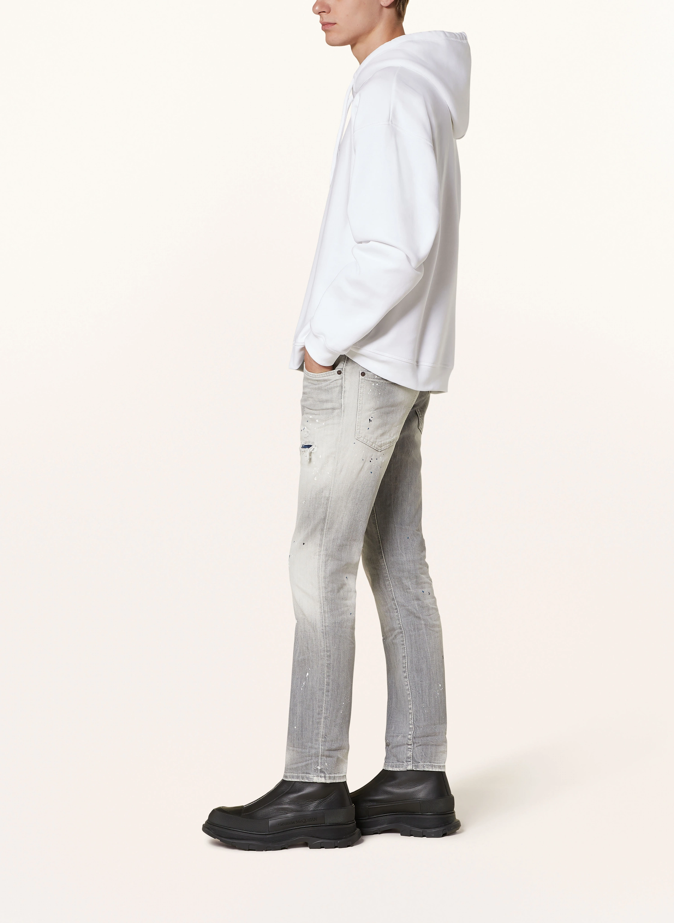 DSQUARED2 Destroyed Jeans SKATER Extra Slim Fit