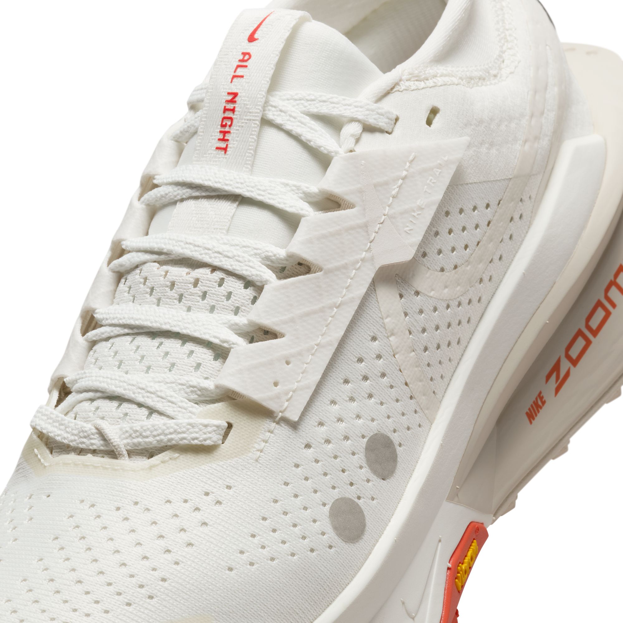 Zegama Trail 2 Dame 103/Sail/Phantom/Picante Red/Metallic Platinum