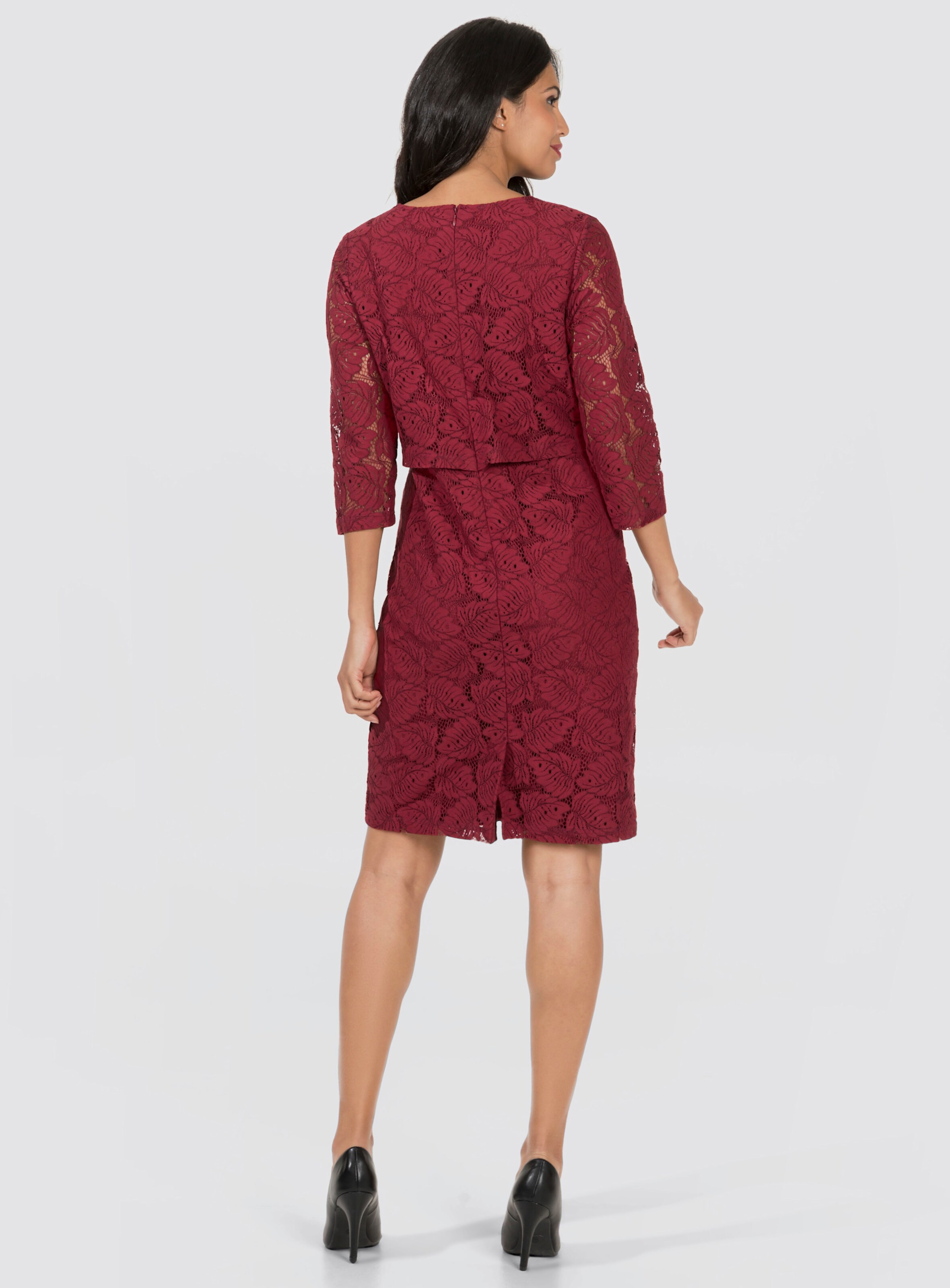 Spitzenkleid