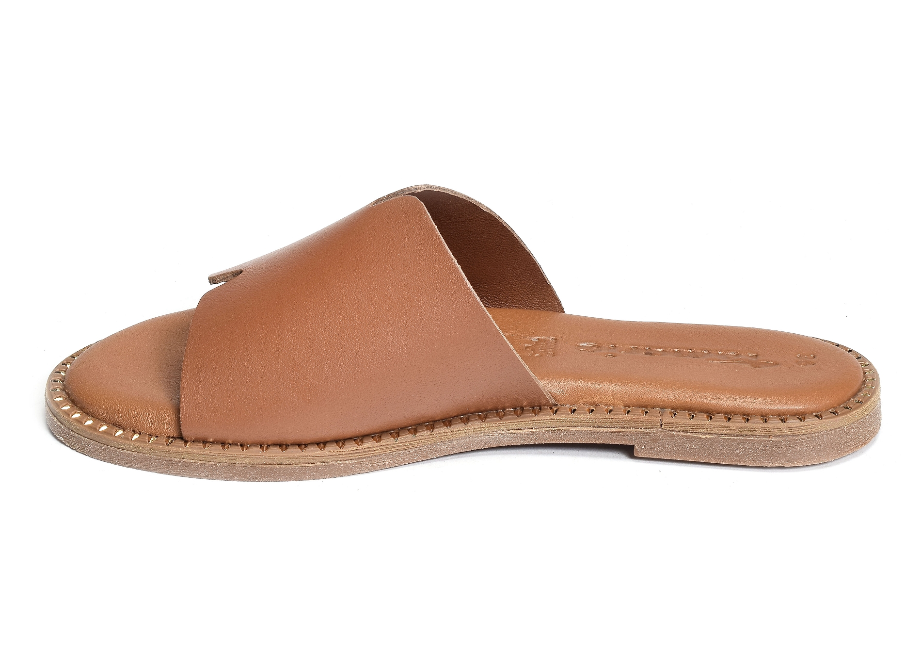 27135 camel