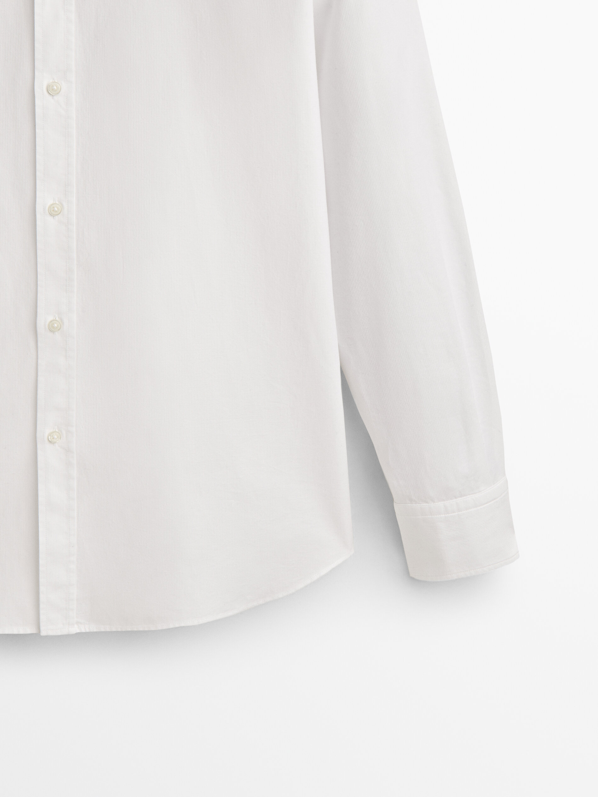 Camisa de algodão texturizado com modelagem slim fit - BRANCA